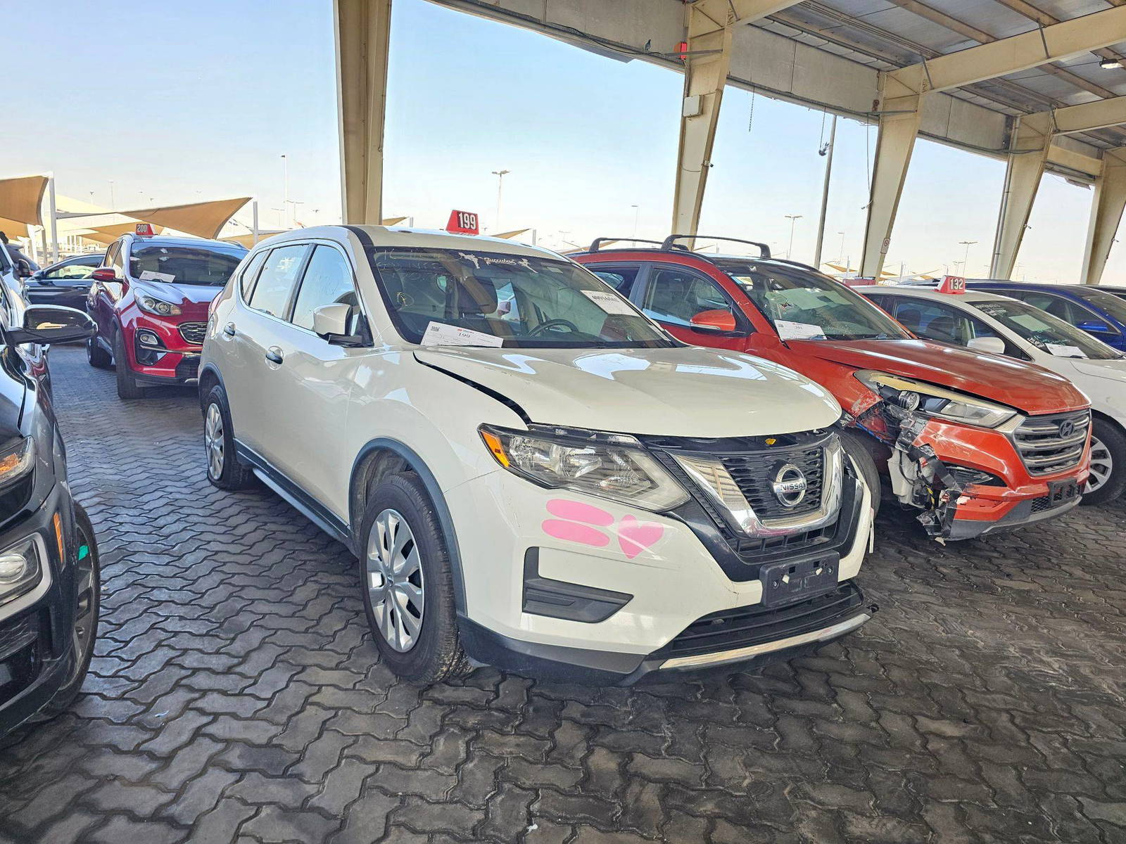 NISSAN ROGUE 2017 - Marhaba Auction Used Cars - Image 4