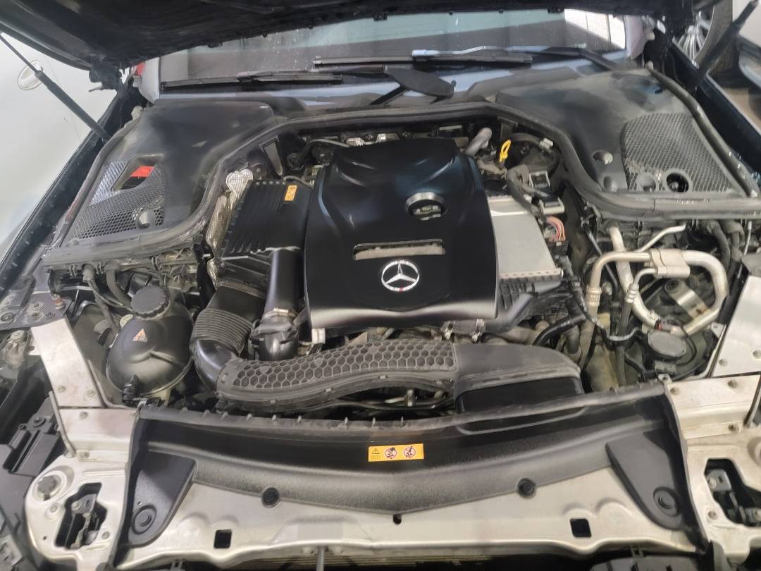 2017 MERCEDES BENZ E-300 — 145128 KM — Lot B9HA060754 — Main - Marhaba Auctions Used Cars - Image 12