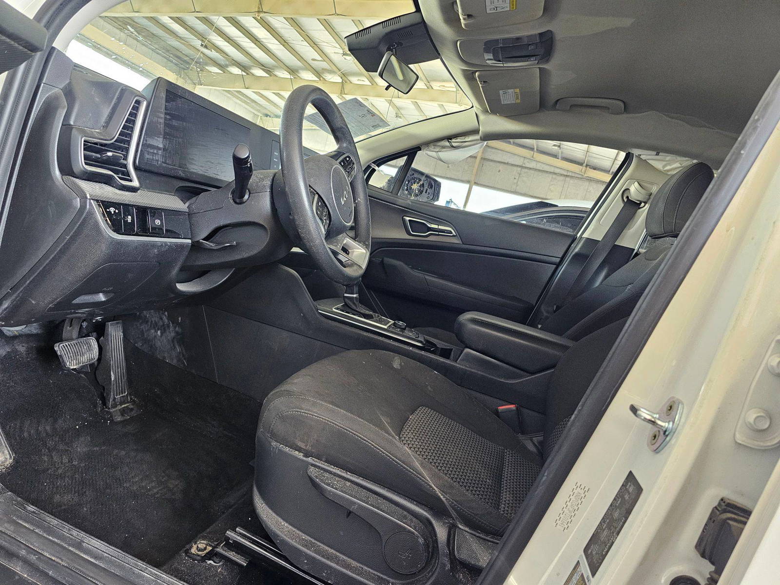 KIA SPORTAGE 2023 - Marhaba Auction Used Cars - Image 7
