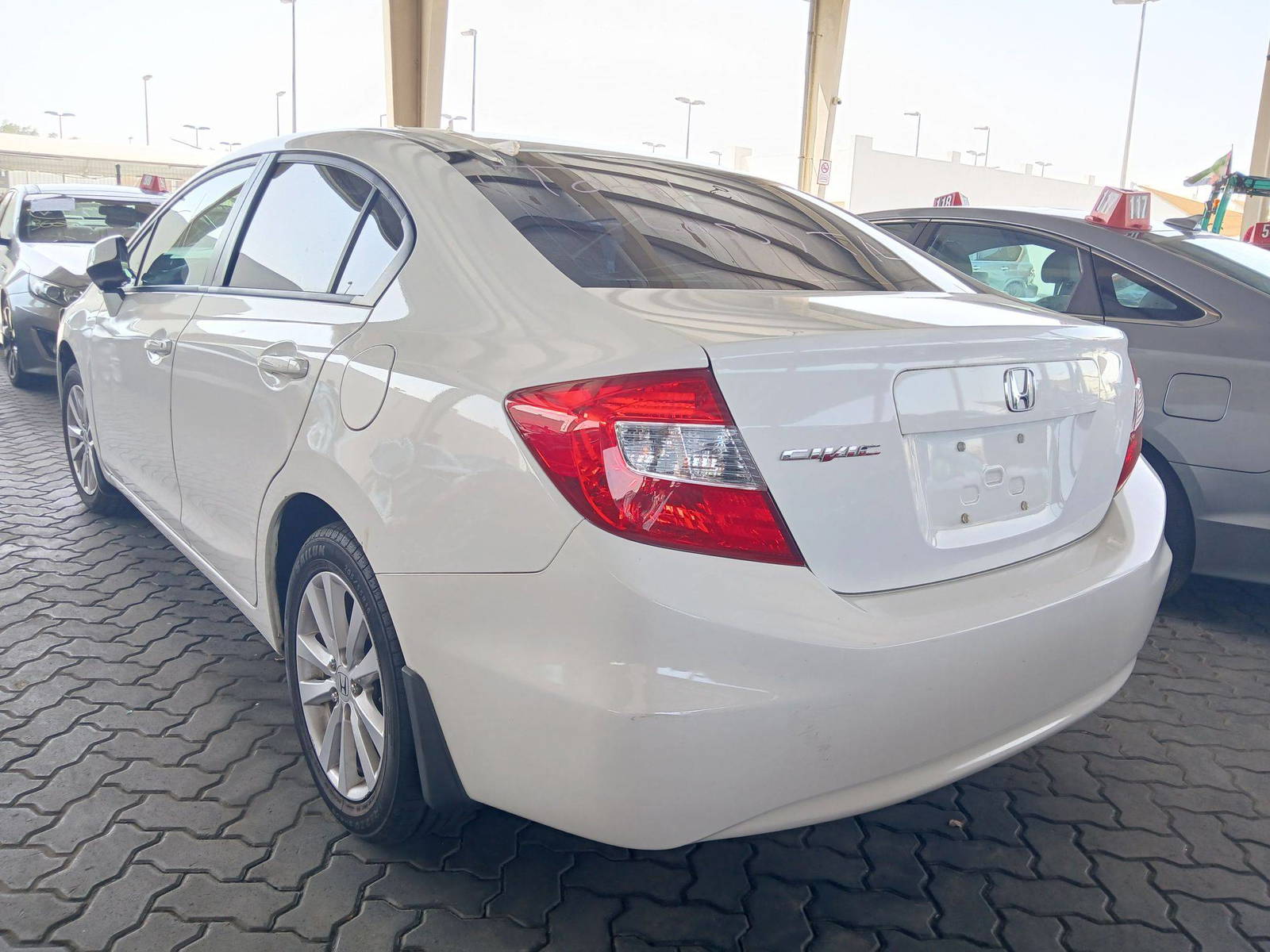 2012 HONDA CIVIC — 182863 Miles — Lot 79504774 — Ind. 12 - Marhaba Auctions Used Cars - Image 5