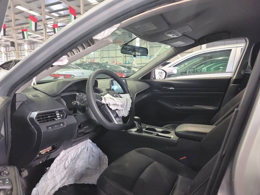 2019 NISSAN ALTIMA — 122497 Miles — Lot 246699 — Main - Marhaba Auctions Used Cars - Image 6