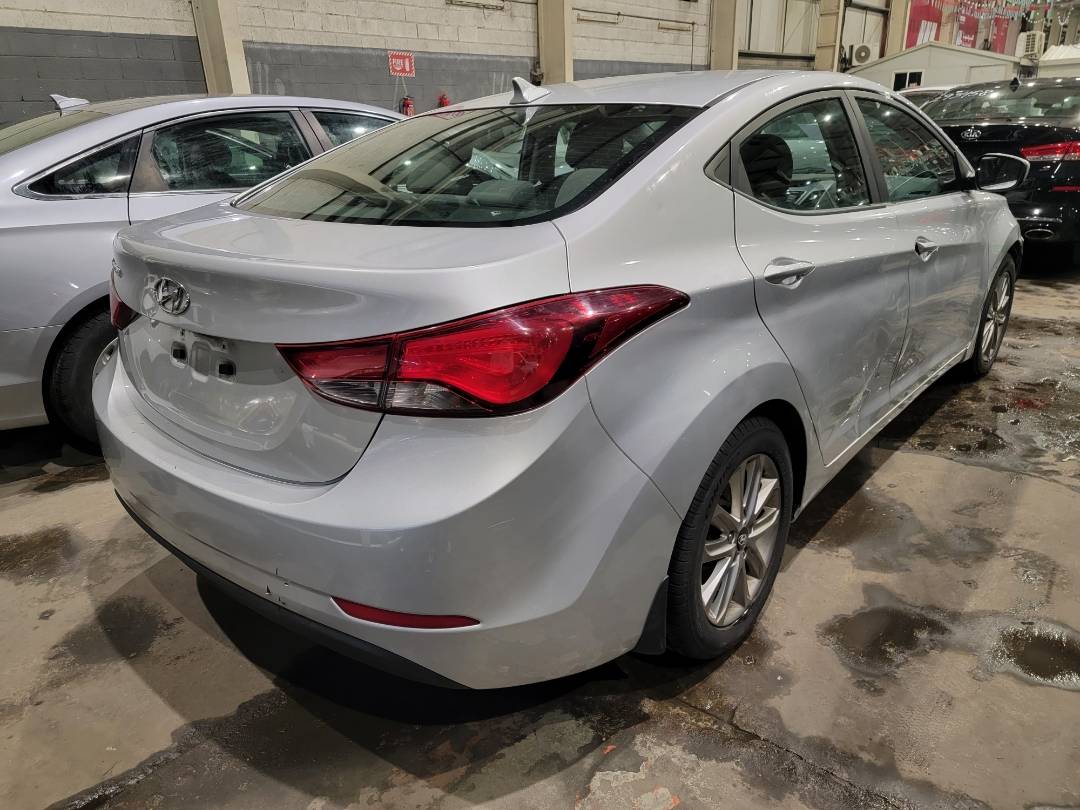 2015 HYUNDAI ELANTRA — 205399 Miles — Lot 6FH618365 — Main - Marhaba Auctions Used Cars - Image 5