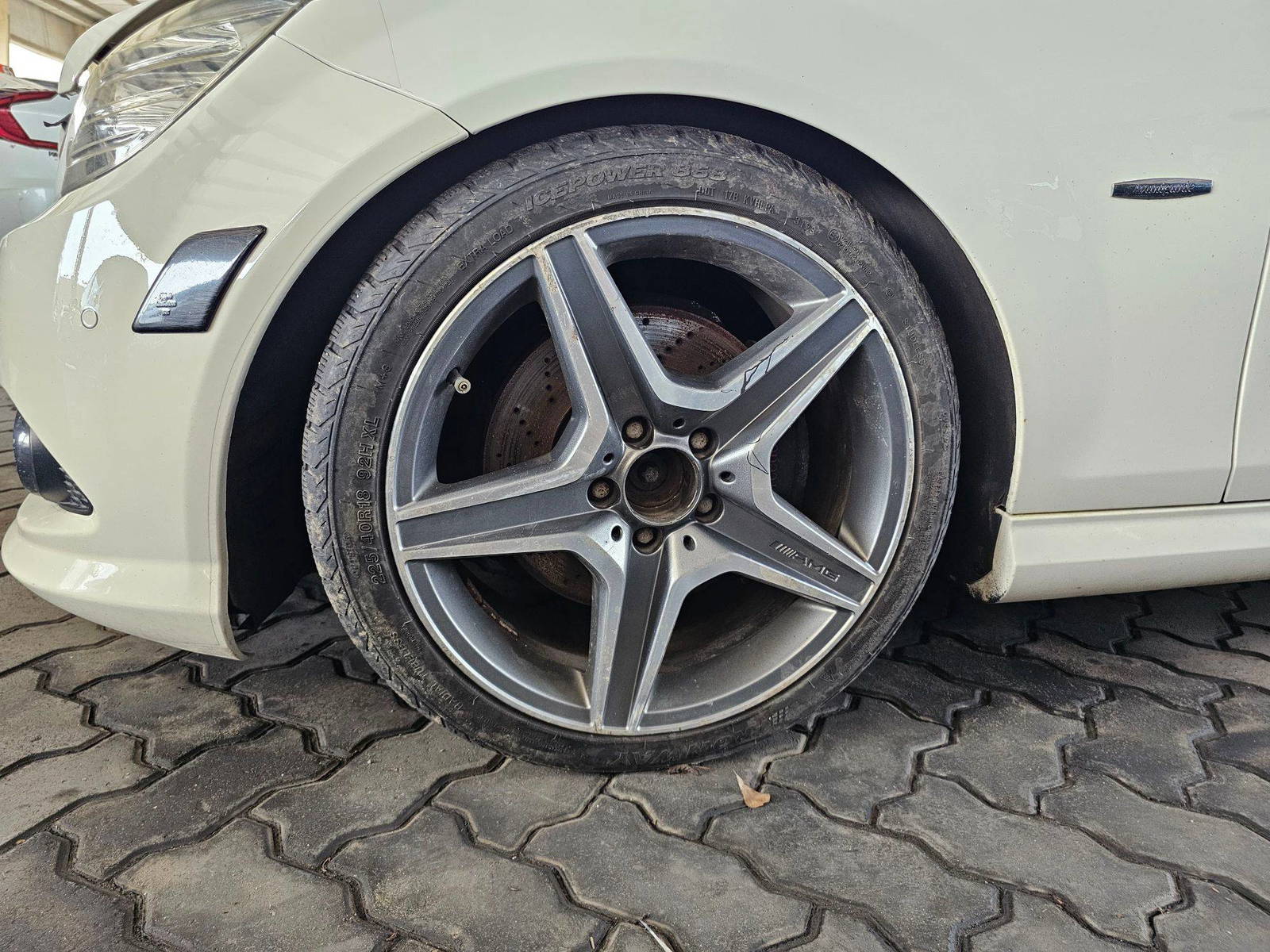 MERCEDES BENZ C300 2010 - Marhaba Auction Used Cars - Image 11