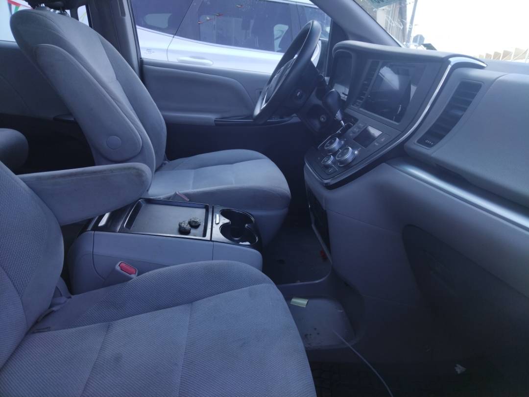 2015 TOYOTA SIENNA — 90038 Miles — Lot 68971753 - Marhaba Auctions Used Cars - Image 6