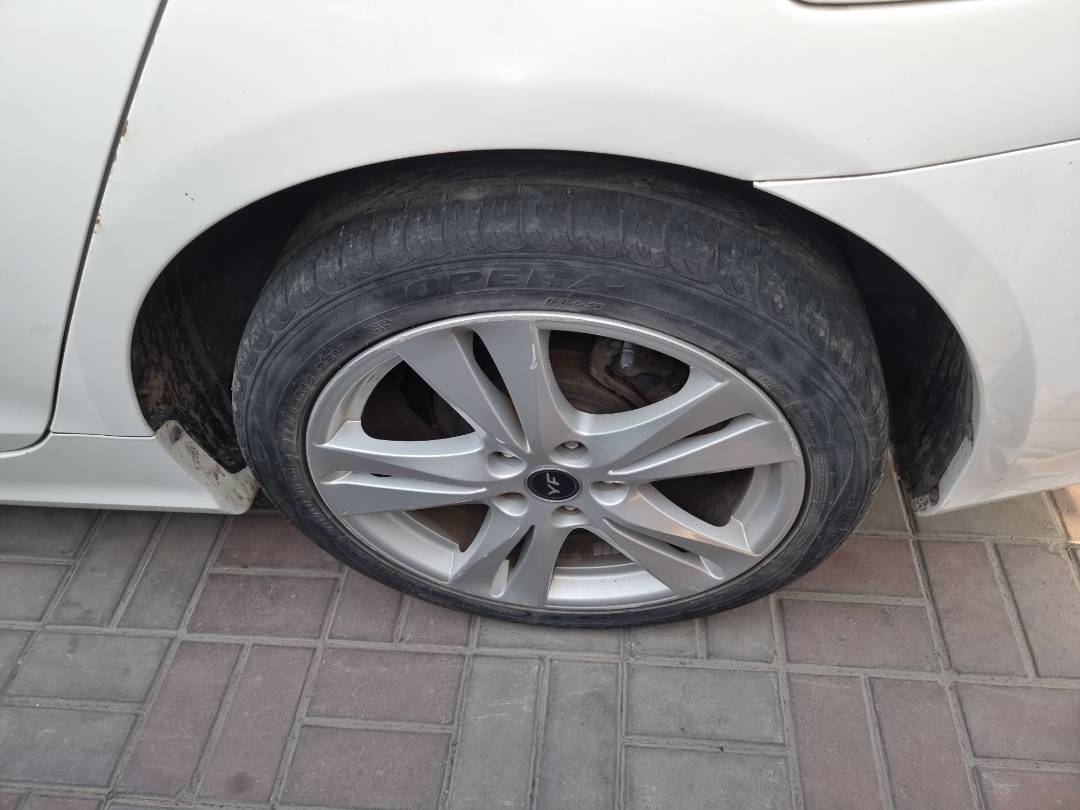 2010 HYUNDAI SONATA — 233478 KM — Lot 215487 — Main - Marhaba Auctions Used Cars - Image 12