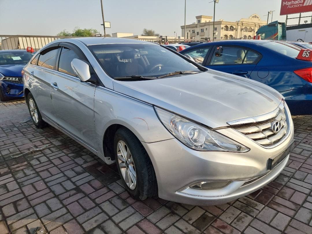 2010 HYUNDAI SONATA — 280683 KM — Lot 124587 — Ind. 12 - Marhaba Auctions Used Cars - Image 3