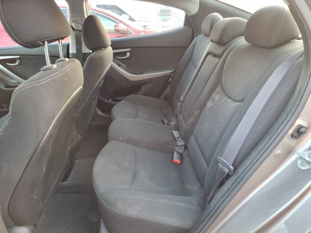 2015 HYUNDAI ELANTRA — 175065 KM — Lot 215487 — Ind. 12 - Marhaba Auctions Used Cars - Image 6