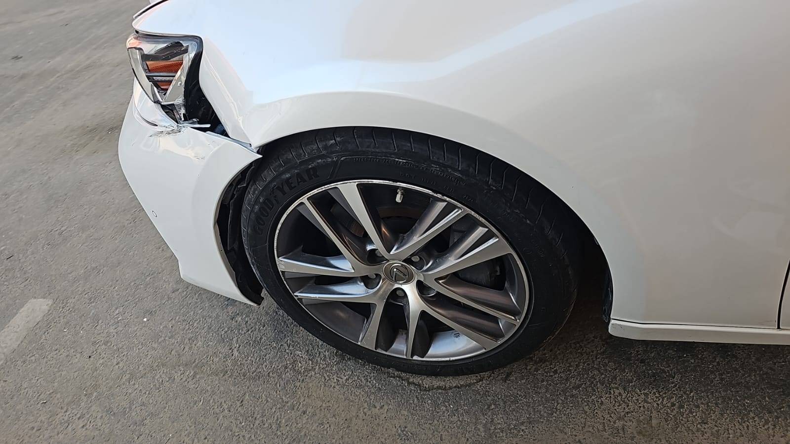 2019 LEXUS IS 300 — 192013 KM — Lot 27K5099323 — Main - Marhaba Auctions Used Cars - Image 11