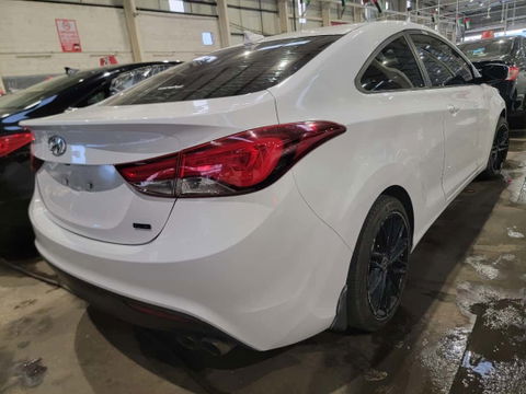 2014 HYUNDAI ELANTRA at Marhaba Auctions