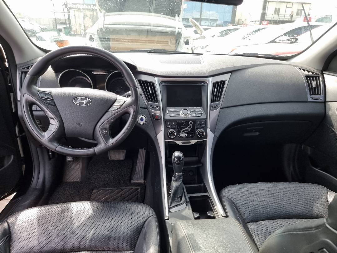 HYUNDAI SONATA 2012 - Marhaba Auction Used Cars - Image 8