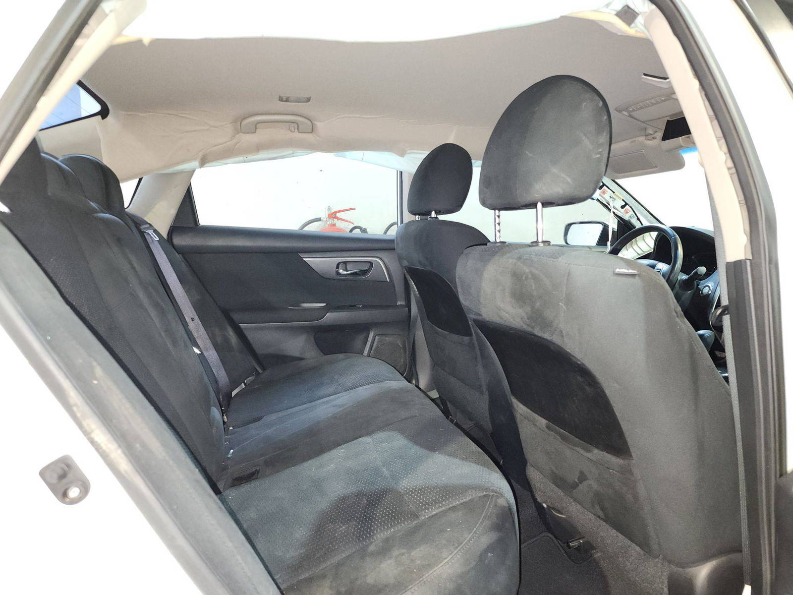 2015 NISSAN ALTIMA — 189642 Miles — Lot 80254484 — Al Quoz - Marhaba Auctions Used Cars - Image 7
