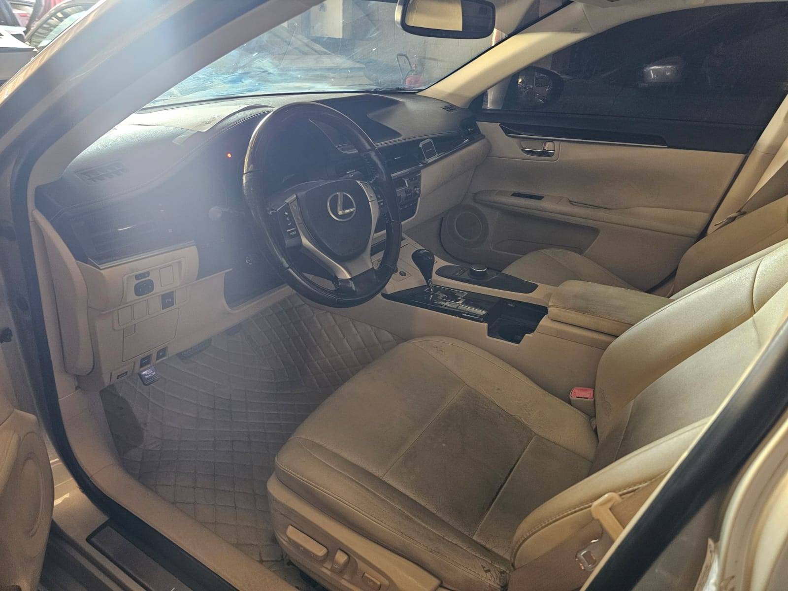 2013 LEXUS ES 350 — 362554 KM — Lot 2D2051617 — Main - Marhaba Auctions Used Cars - Image 8
