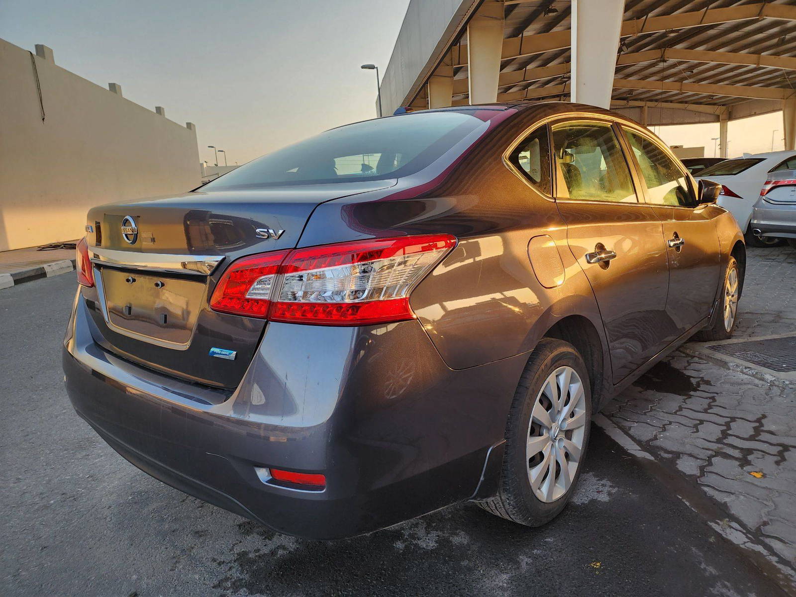 2014 NISSAN SENTRA — 189918 Miles — Lot 48193594 — Souq - Marhaba Auctions Used Cars - Image 3