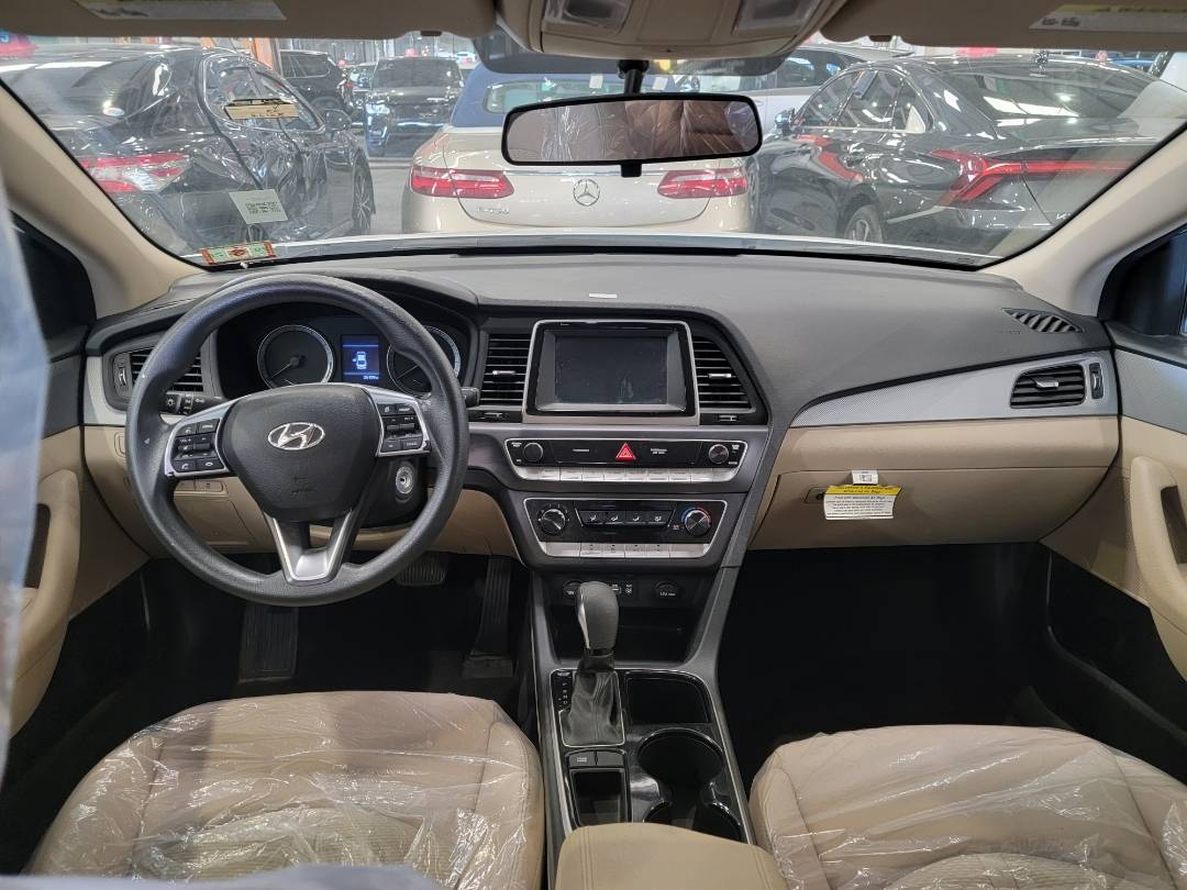 2018 HYUNDAI SONATA — 26107 Miles — Lot 659159 — Main - Marhaba Auctions Used Cars - Image 8