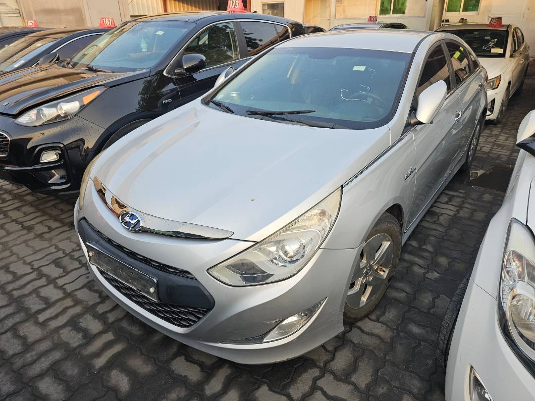 HYUNDAI SONATA 2013 - Marhaba Auction Used Cars - Image 5