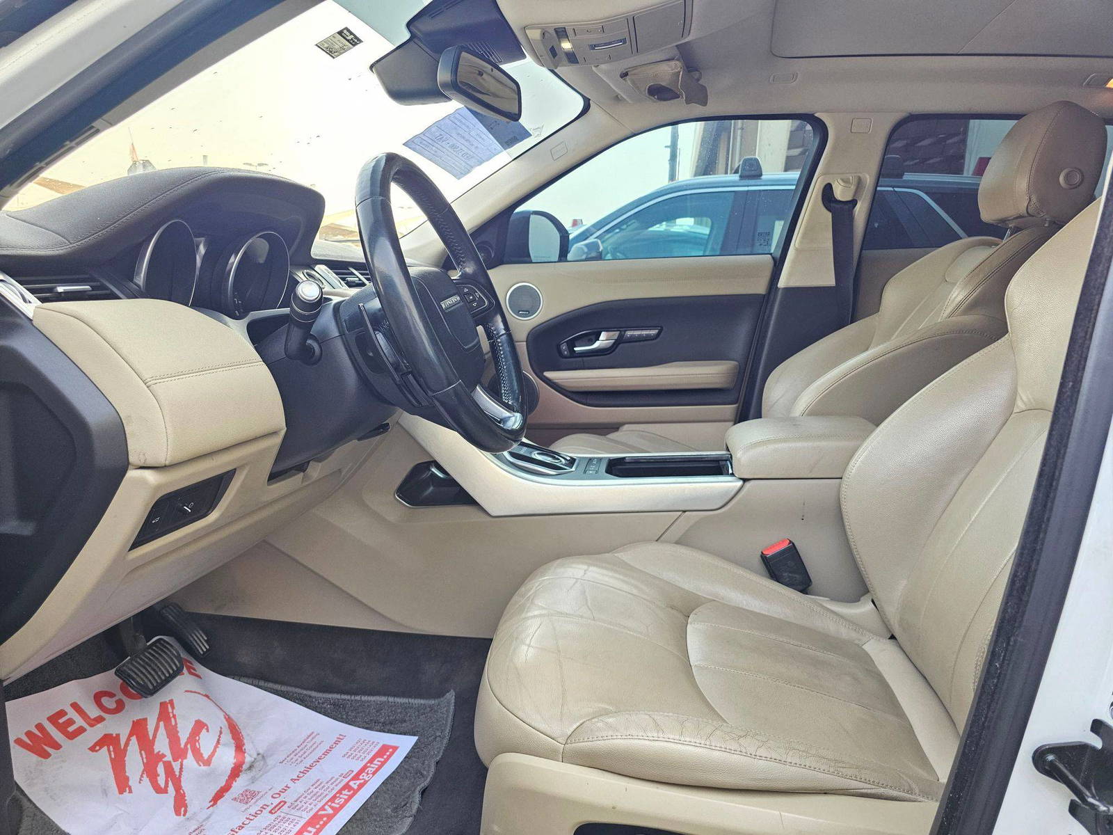 2017 LAND ROVER RANGE ROVER EVOQUE — 145468 Miles — Lot G3HH172651 — Souq - Marhaba Auctions Used Cars - Image 9