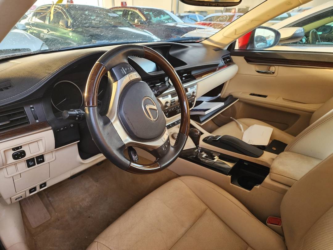 2013 LEXUS ES 350 — 75852 Miles — Lot 2071924 - Marhaba Auctions Used Cars - Image 10