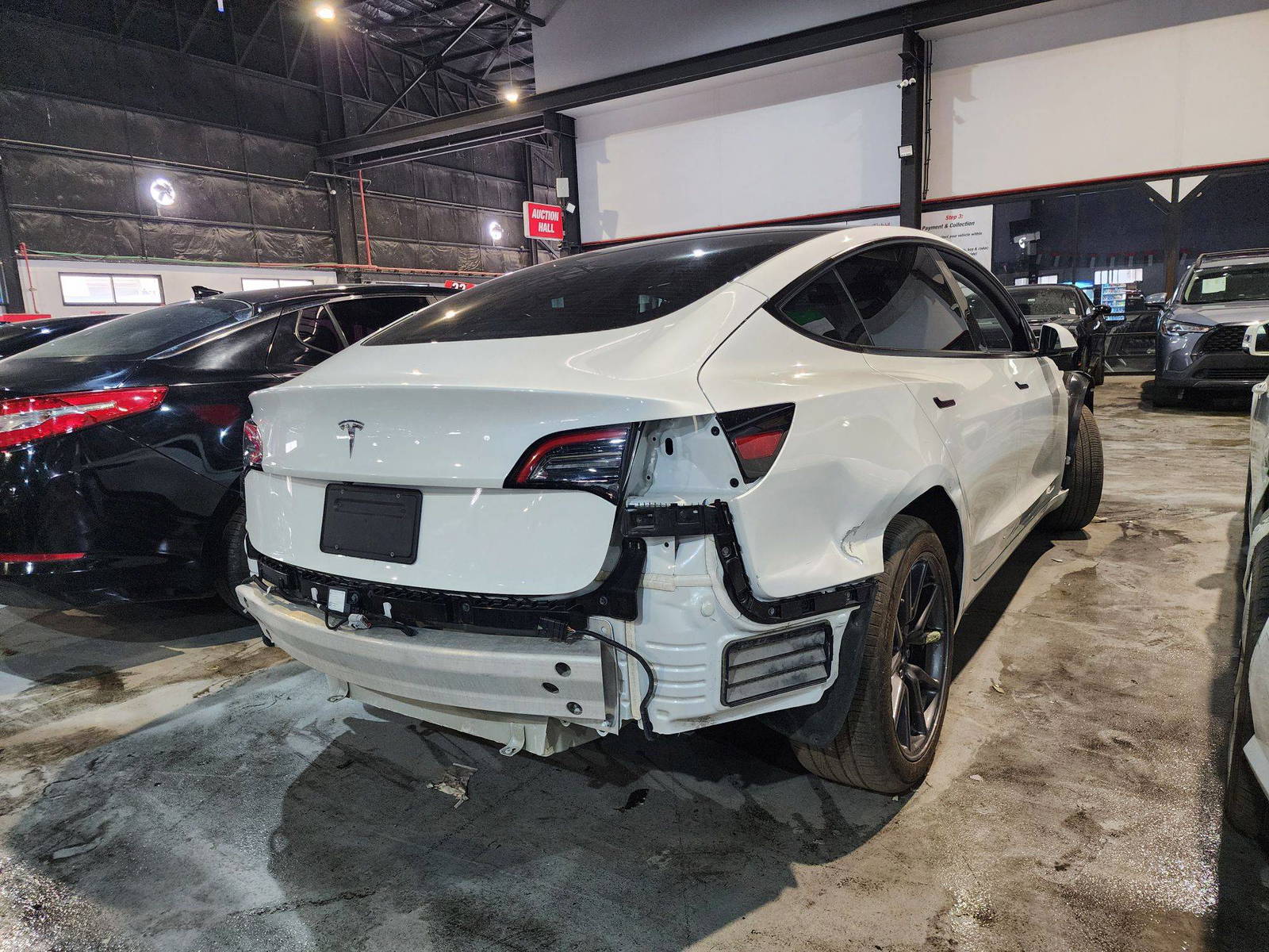 TESLA MODEL 3 2023 - Marhaba Auction Used Cars - Image 6