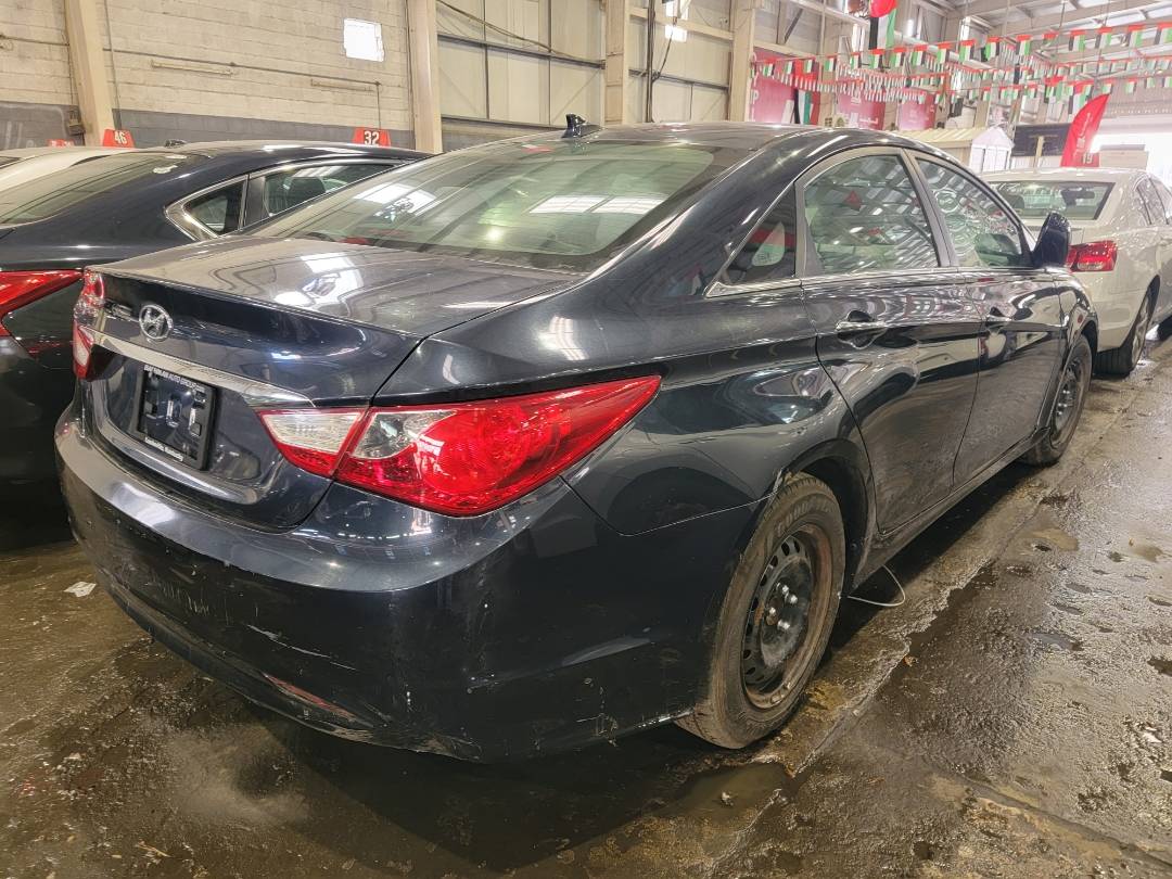 2012 HYUNDAI SONATA — 170330 Miles — Lot 37281921 — Main - Marhaba Auctions Used Cars - Image 3