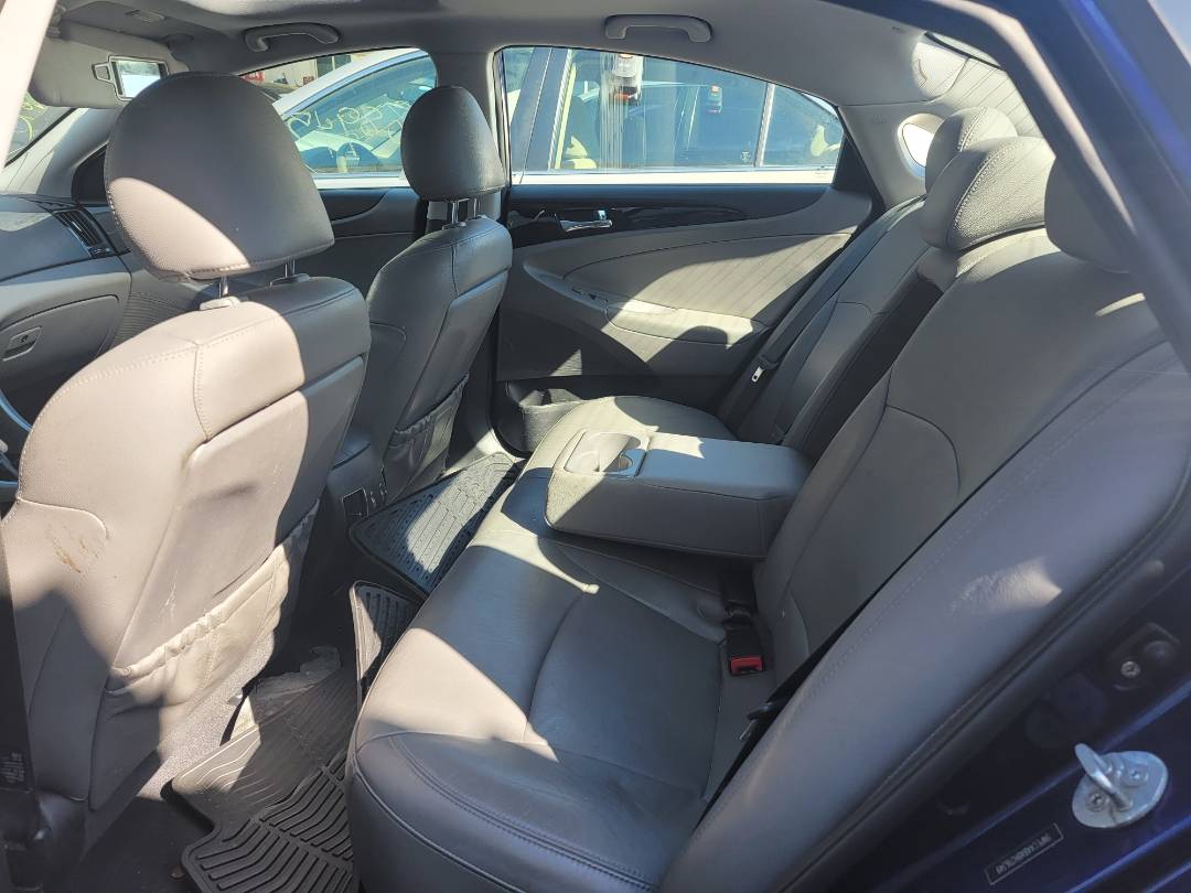 2011 HYUNDAI SONATA — 194607 Miles — Lot 68945834 — Main - Marhaba Auctions Used Cars - Image 6