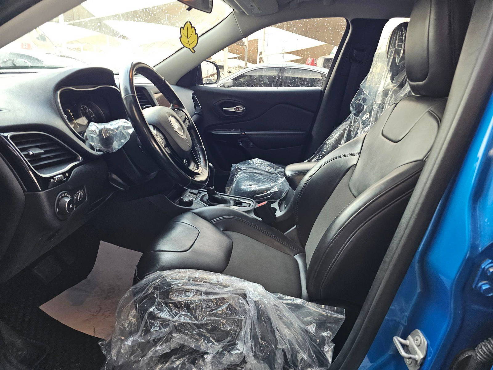 JEEP CHEROKEE LATITUDE 2020 - Marhaba Auction Used Cars - Image 8