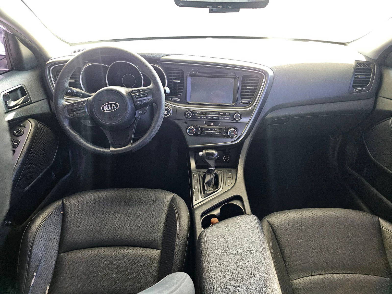 2014 KIA K5 — 74886 KM — Lot BEA461272 — Souq - Marhaba Auctions Used Cars - Image 7