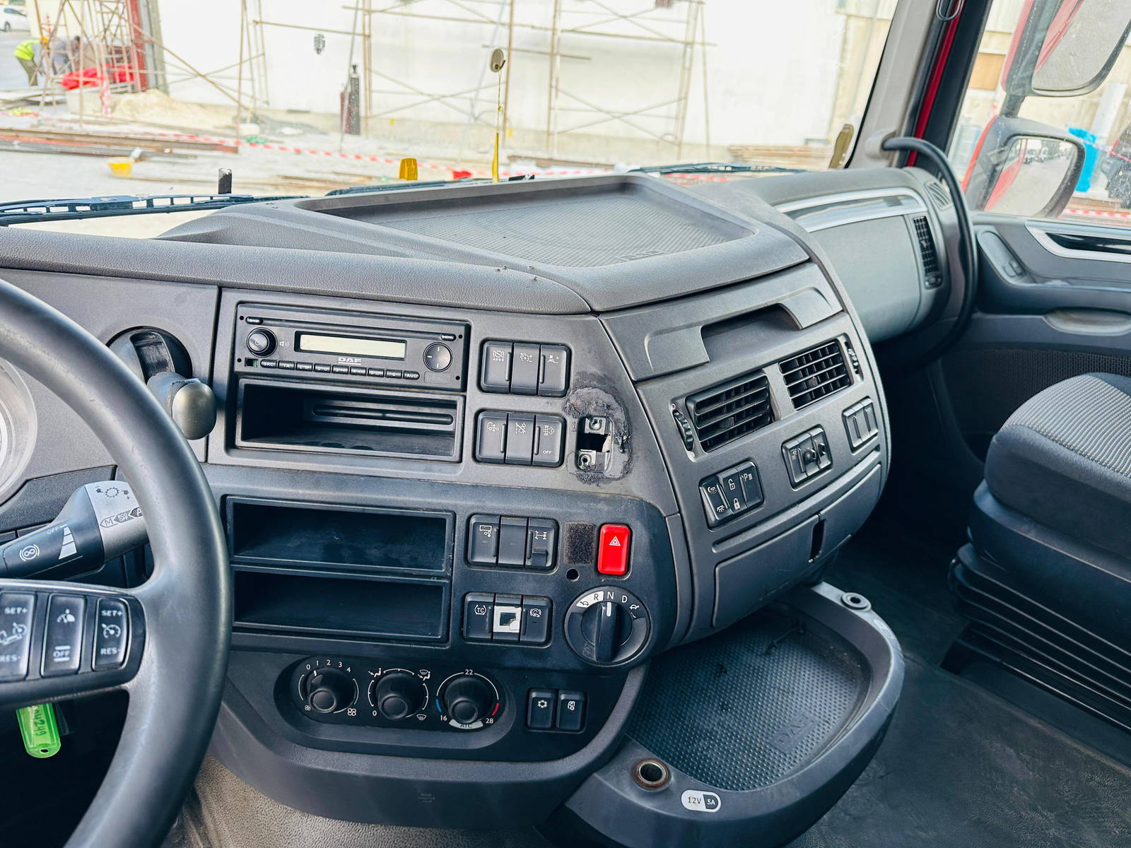 DAF XF-SERIES 2016 - Marhaba Auction Used Cars - Image 15