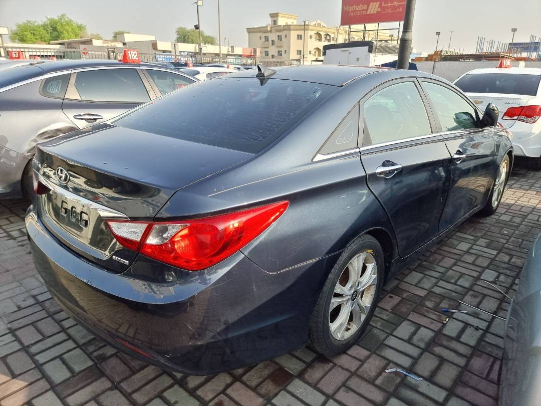 2011 HYUNDAI SONATA — 136705 Miles — Lot 214587 — Main - Marhaba Auctions Used Cars - Image 4
