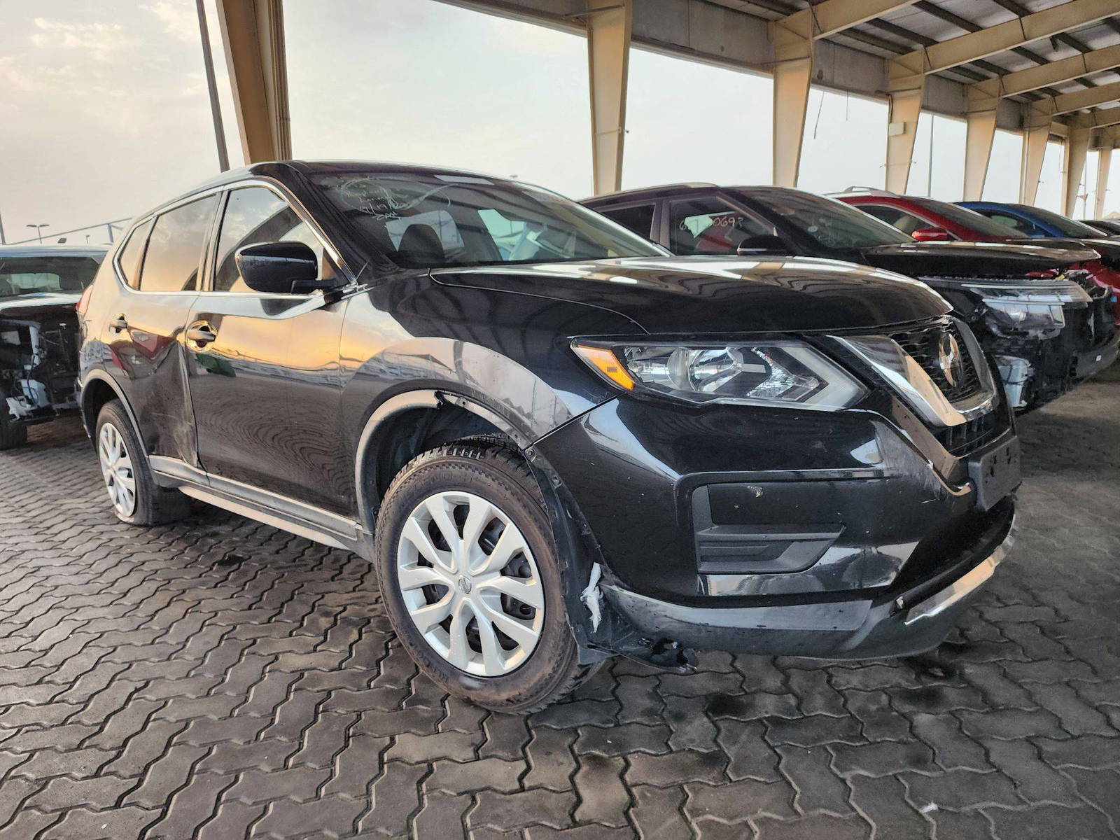 2018 NISSAN ROGUE — 80072 Miles — Lot 71917 — Souq - Marhaba Auctions Used Cars - Image 4