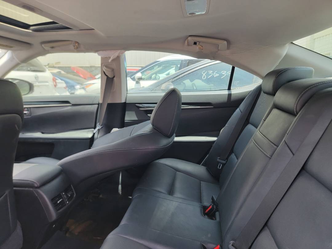 2015 LEXUS ES 350 — 180581 Miles — Lot GXF2155047 — Main - Marhaba Auctions Used Cars - Image 7