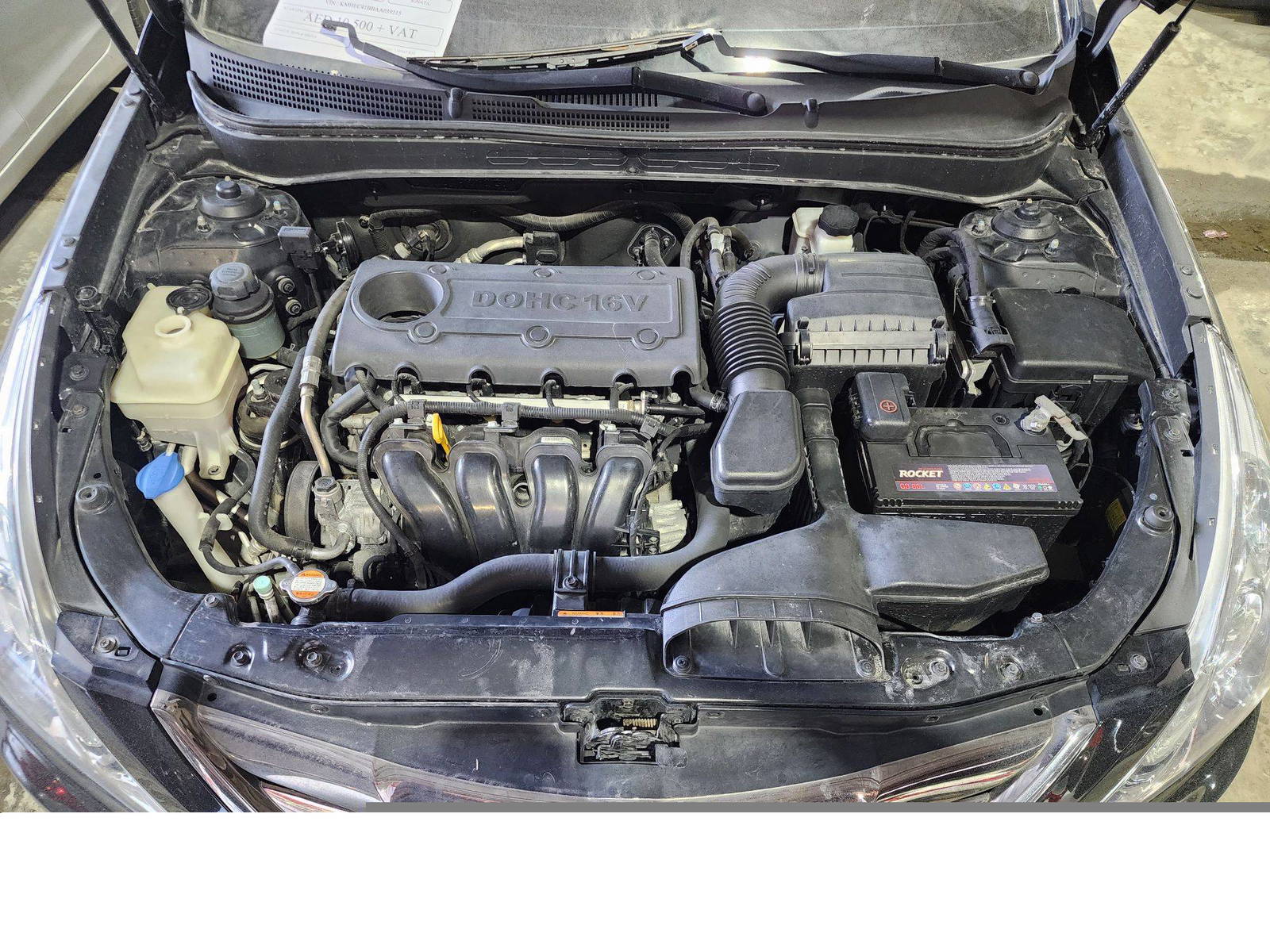 2010 HYUNDAI SONATA — 138443 KM — Lot A039215 — Souq - Marhaba Auctions Used Cars - Image 12