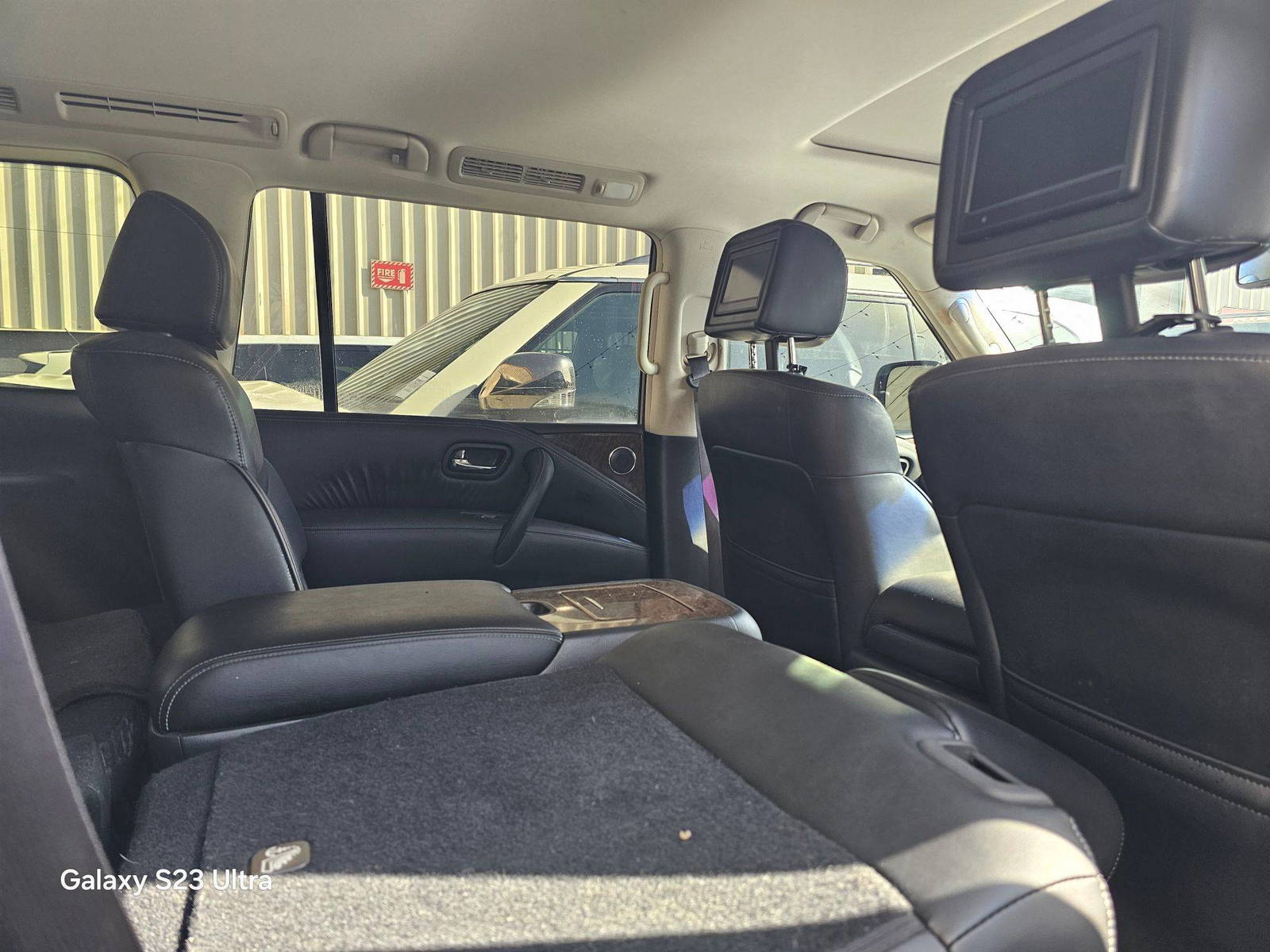 2016 INFINITI QX80 — 155153 Miles — Lot 66556565 — Main - Marhaba Auctions Used Cars - Image 6