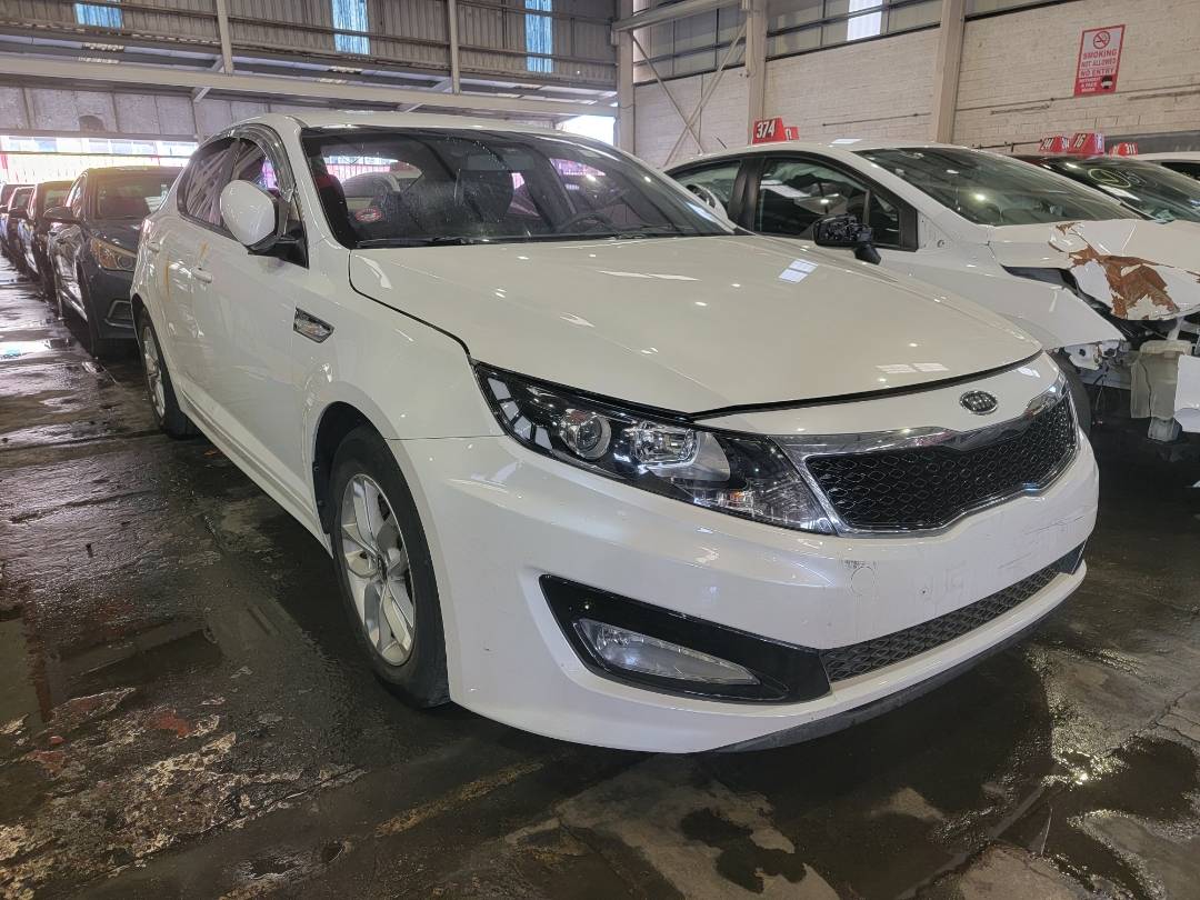 2013 KIA K5 — 144395 KM — Lot 295772 — Main - Marhaba Auctions Used Cars - Image 3
