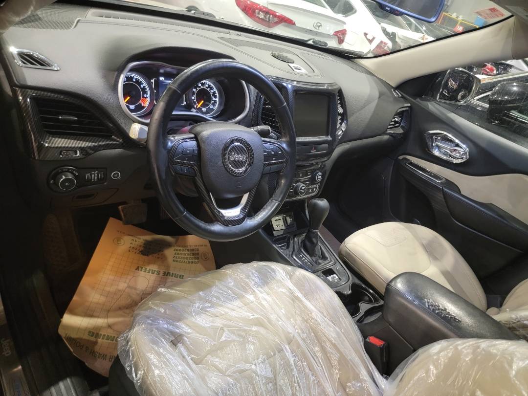 2015 JEEP CHEROKEE — 109387 Miles — Lot W671316 - Marhaba Auctions Used Cars - Image 3