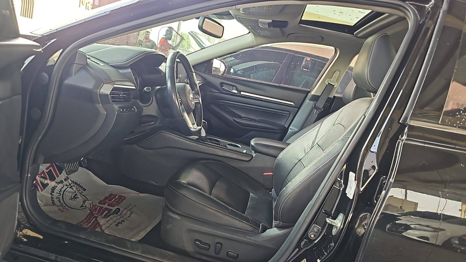 2019 NISSAN ALTIMA — 157115 KM — Lot KC187260 — Souq - Marhaba Auctions Used Cars - Image 9