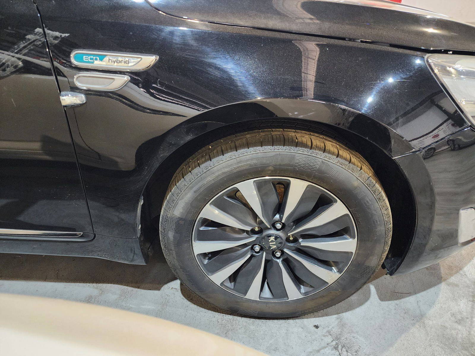 2014 KIA K7 — 211491 KM — Lot 2256 — Al Quoz - Marhaba Auctions Used Cars - Image 12