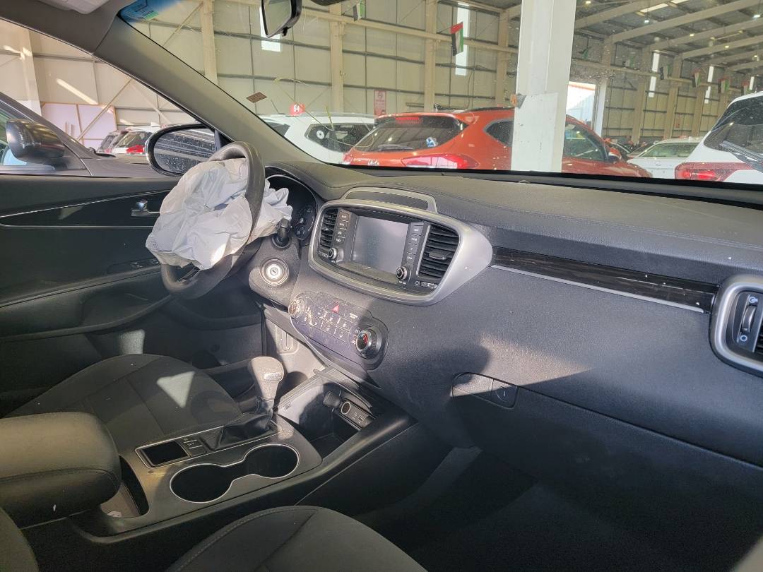 2019 KIA SORENTO — 76777 Miles — Lot G461687 - Marhaba Auctions Used Cars - Image 6