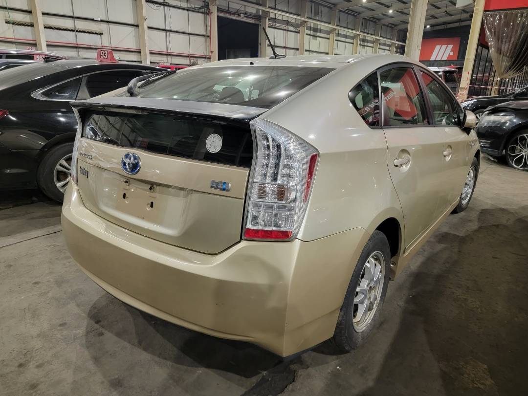 TOYOTA PRIUS 2010 - Marhaba Auction Used Cars - Image 4