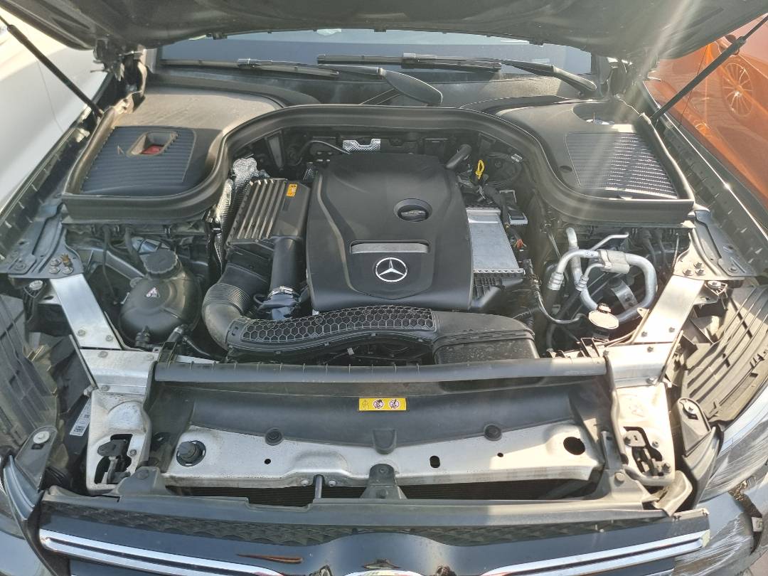 2019 MERCEDES BENZ GLC-300 — 67051 Miles — Lot 182043 — Main - Marhaba Auctions Used Cars - Image 11