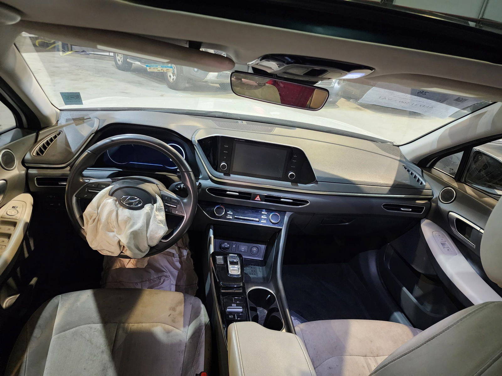 2021 HYUNDAI SONATA — 91271 Miles — Lot 151796 — Al Quoz - Marhaba Auctions Used Cars - Image 8