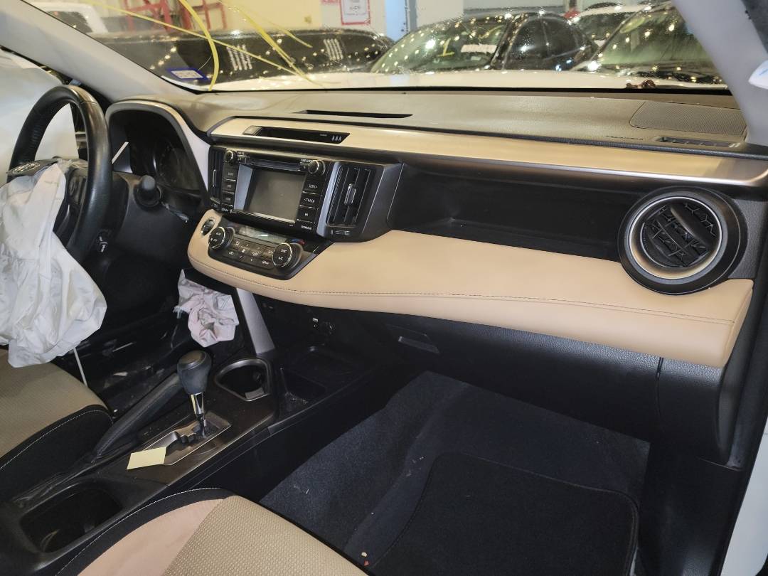 2018 TOYOTA RAV4 — 51589 Miles — Lot 68467173 - Marhaba Auctions Used Cars - Image 8