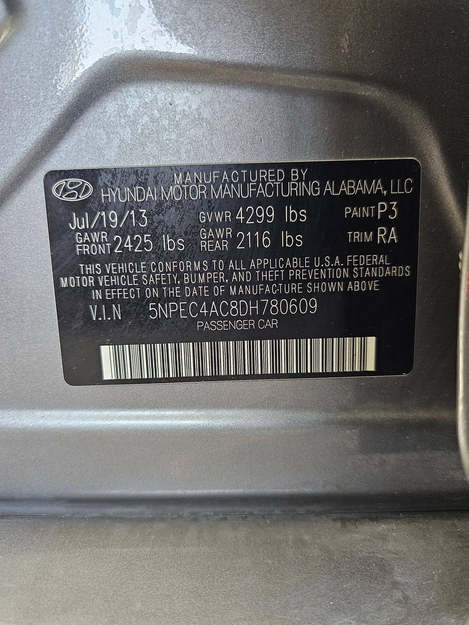 2013 HYUNDAI SONATA — 79996 Miles — Lot DH780609 — Souq - Marhaba Auctions Used Cars - Image 11