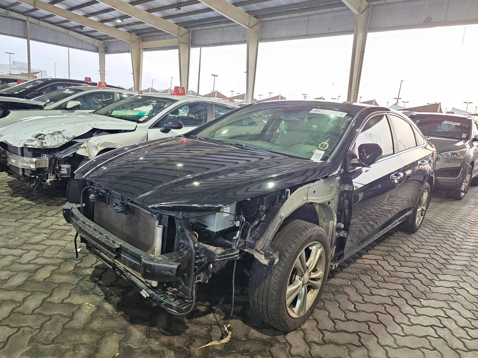 2018 HYUNDAI SONATA — 135045 Miles — Lot H625727 — Souq - Marhaba Auctions Used Cars - Image 5