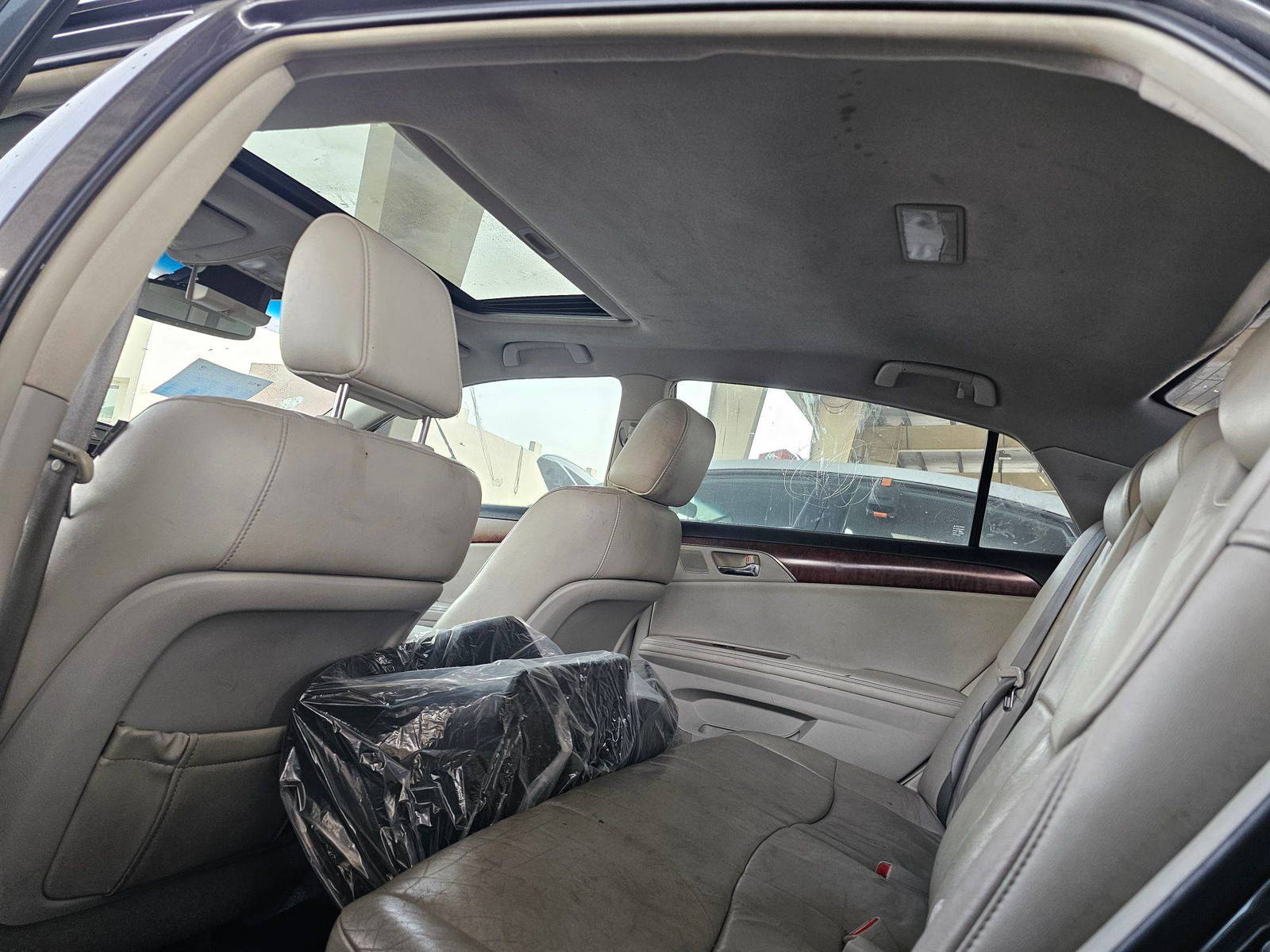 2011 TOYOTA AVALON — 173358 Miles — Lot 91403485 — Souq - Marhaba Auctions Used Cars - Image 5