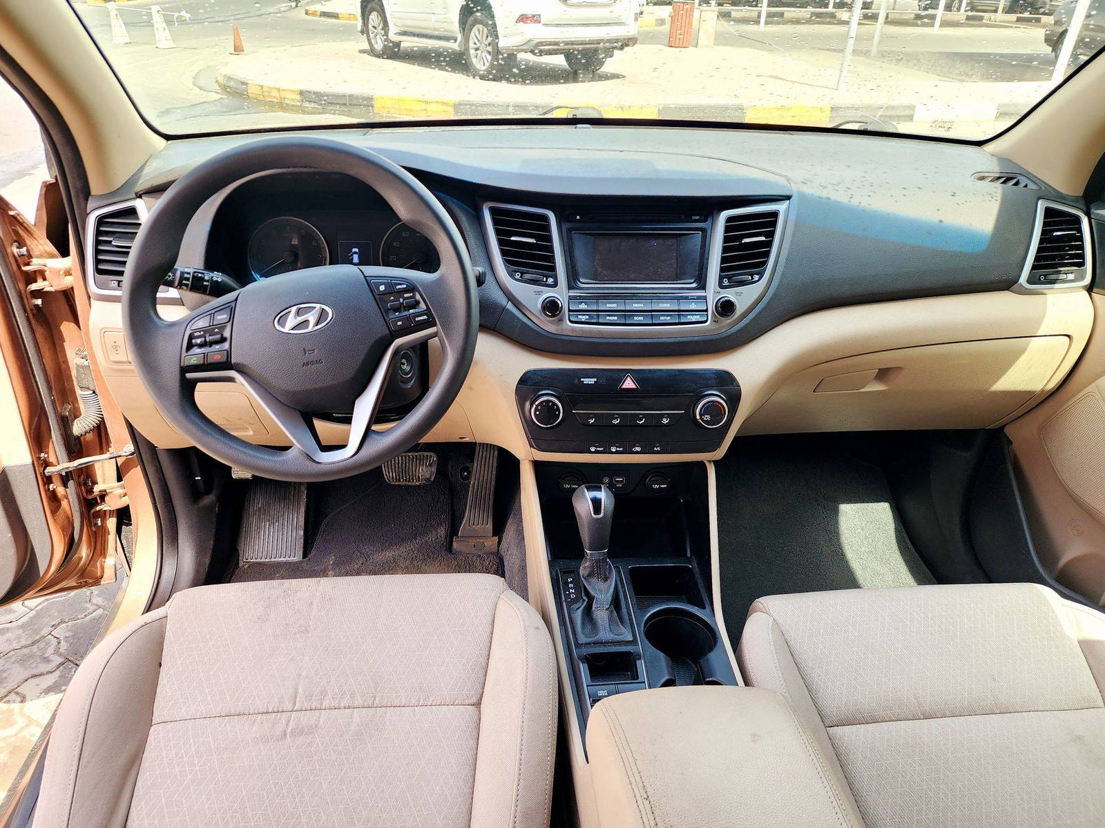 2016 HYUNDAI TUCSON — 188950 Miles — Lot 6GU033419 — Souq - Marhaba Auctions Used Cars - Image 7