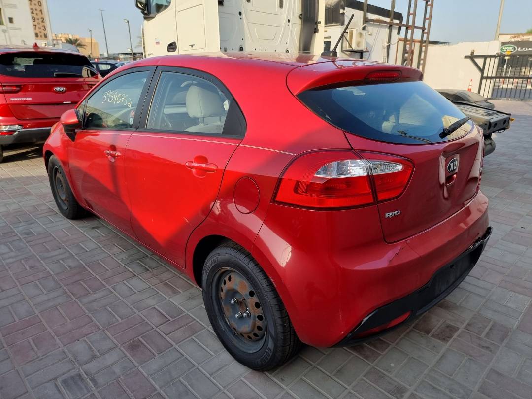 2013 KIA RIO — 182916 Miles — Lot 125487 — Souq - Marhaba Auctions Used Cars - Image 5