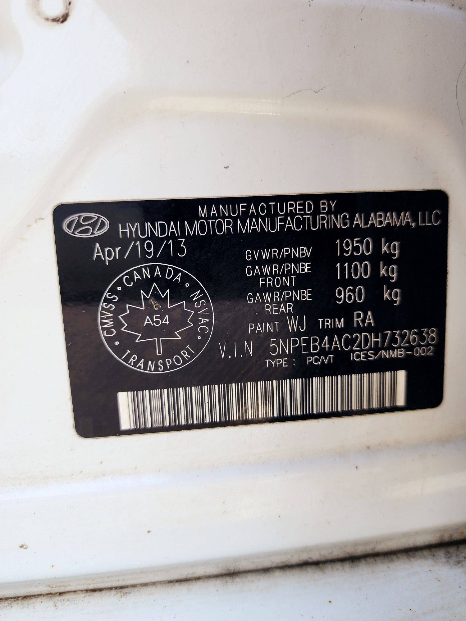 2013 HYUNDAI SONATA — 283966 KM — Lot 00817 — Souq - Marhaba Auctions Used Cars - Image 10