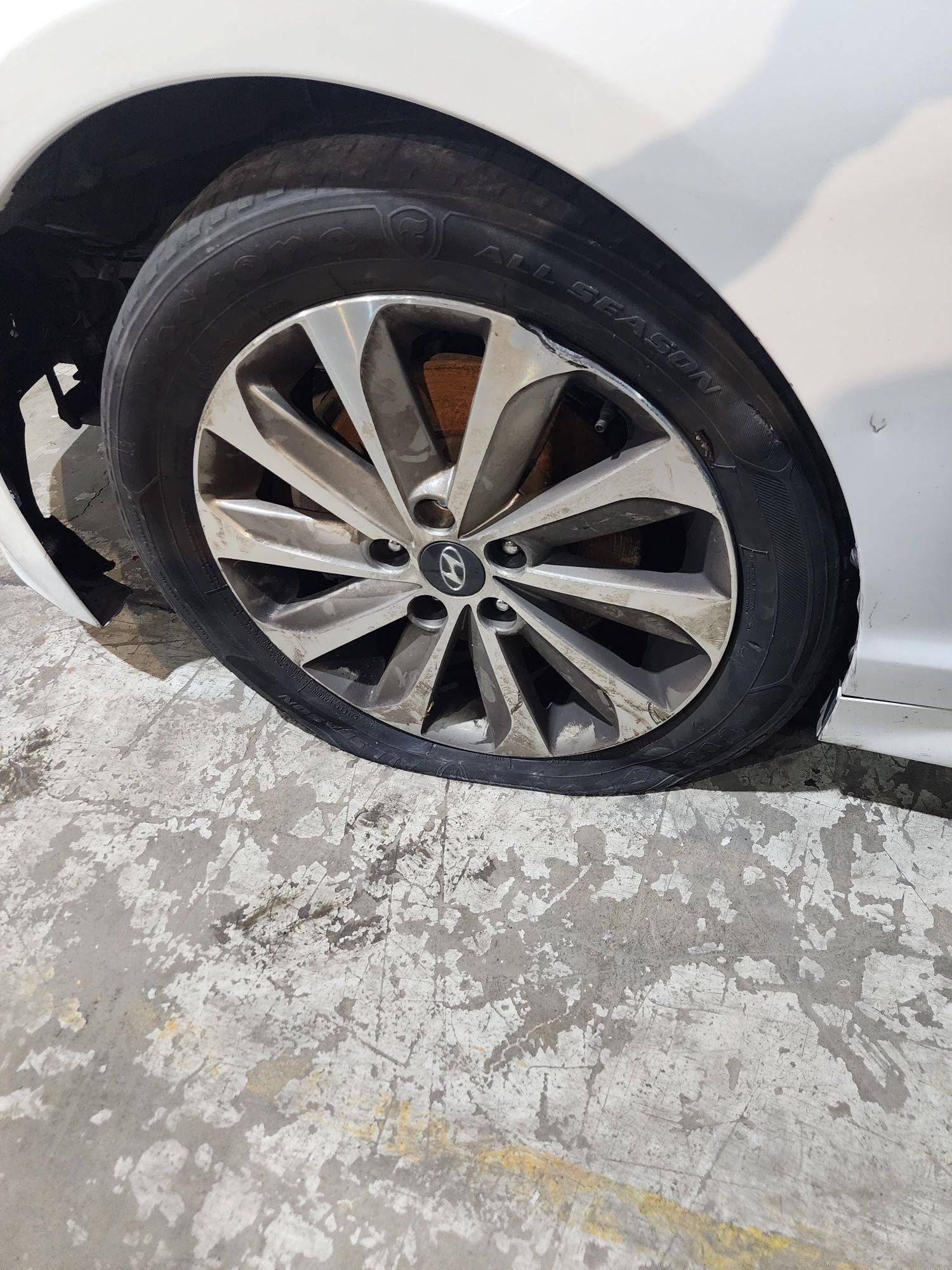 HYUNDAI SONATA SPORT 2015 - Marhaba Auction Used Cars - Image 11