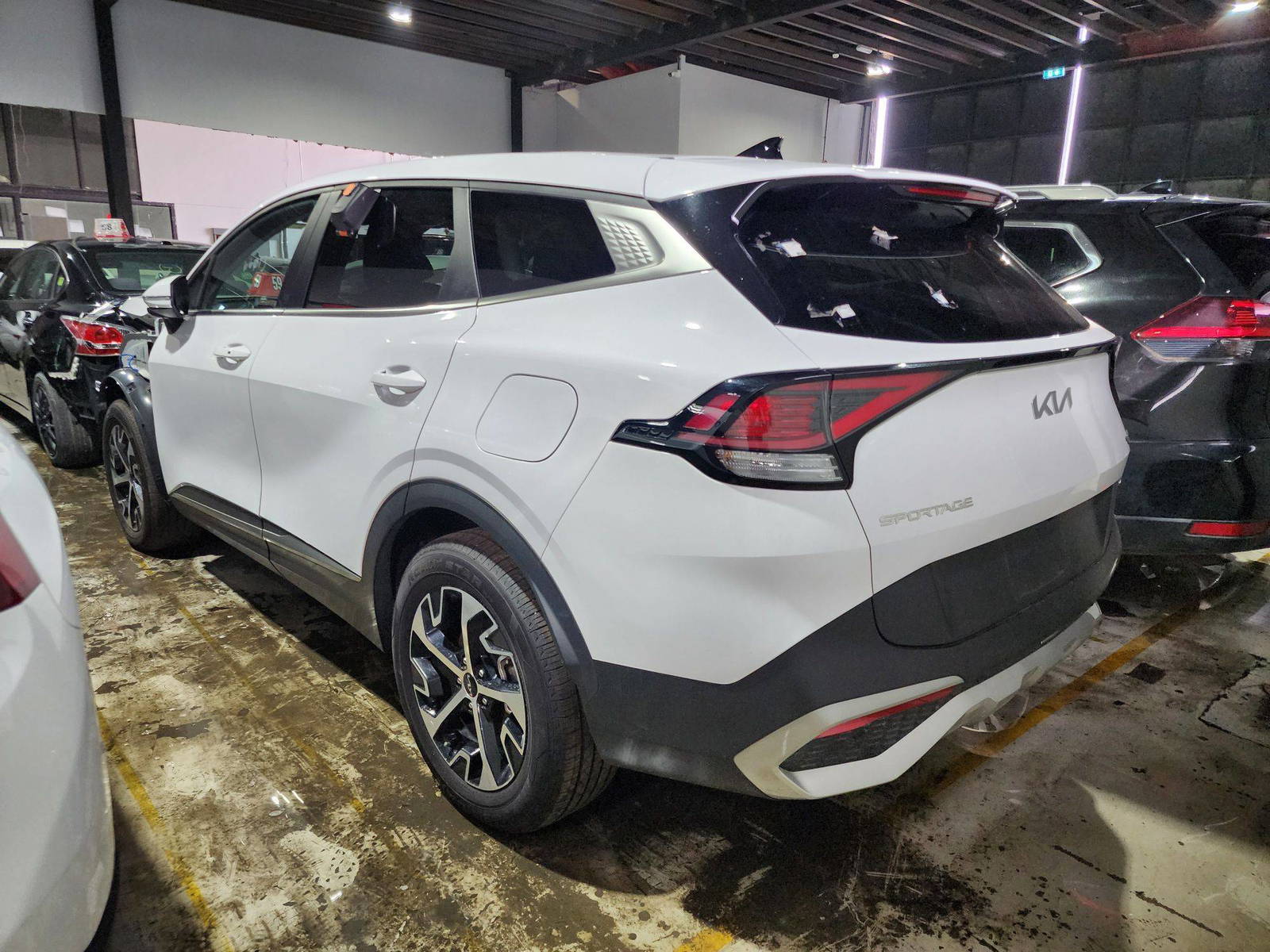 2023 KIA SPORTAGE — 66013 Miles — Lot 82057534 — Main - Marhaba Auctions Used Cars - Image 5
