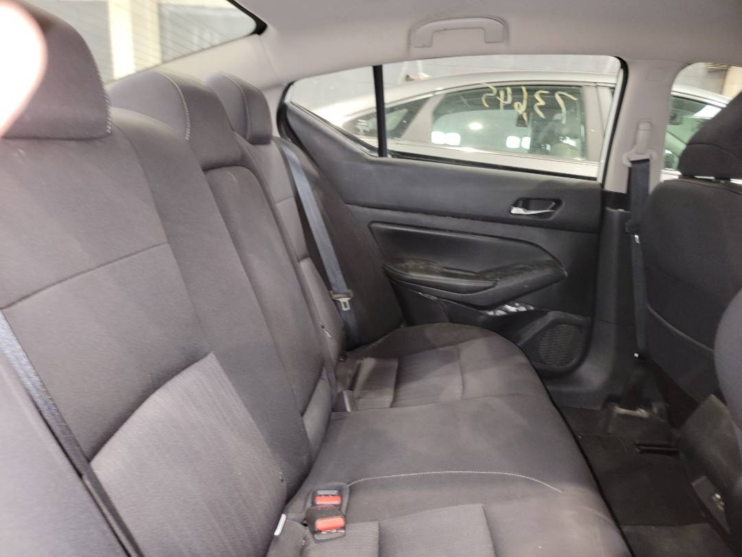 2020 NISSAN ALTIMA — 73645 Miles — Lot LC213288 - Marhaba Auctions Used Cars - Image 4